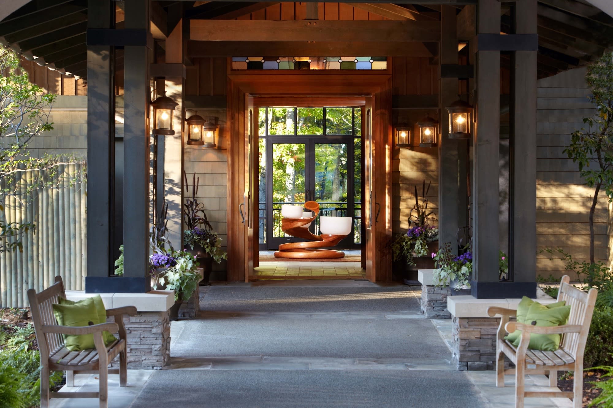 The Lodge at Woodloch Entrance